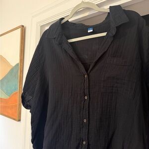 Women’s Black Linen Button up Beach Shirt